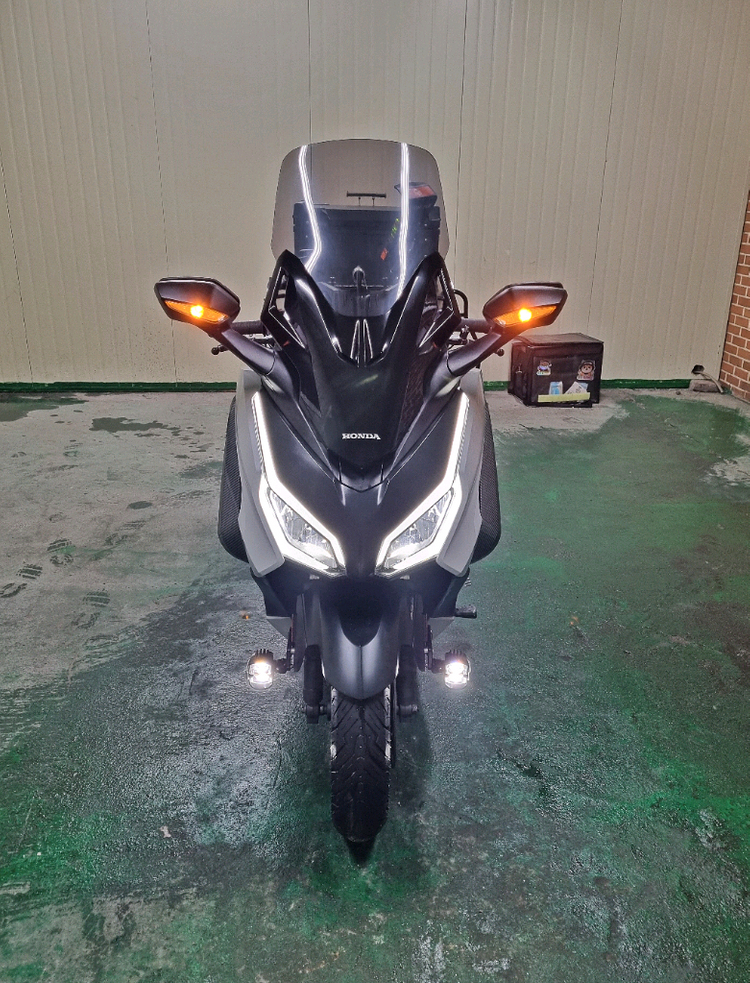 혼다 포르자350/2024년식/4만/안개등구변O/블박O/셋팅O/판매합니다 이미지