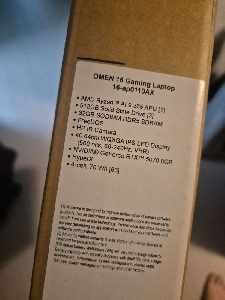 hp 오멘 게이밍노트북 라이젠AI-9세대 365 rtx5070 램32gb 팝니다. 이미지