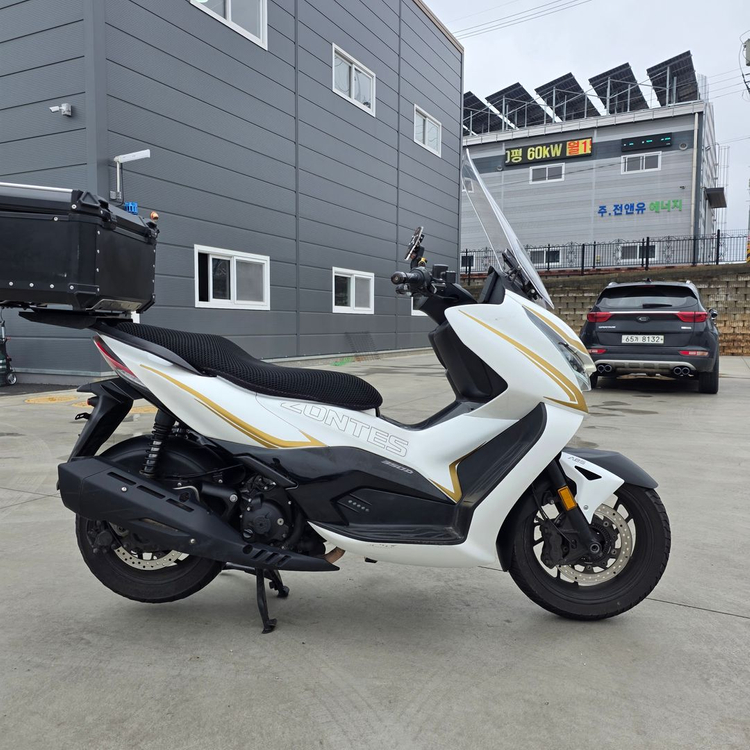 존테스350d 25년 3만 깔끔한 배달세팅 바이크 판매합니다. 이미지