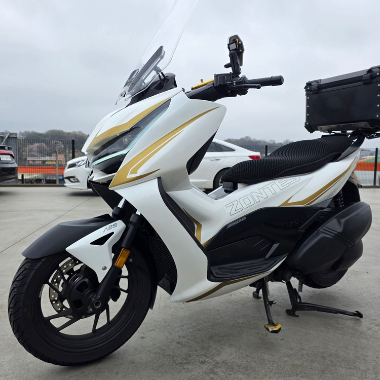 존테스350d 25년 3만 깔끔한 배달세팅 바이크 판매합니다. 이미지