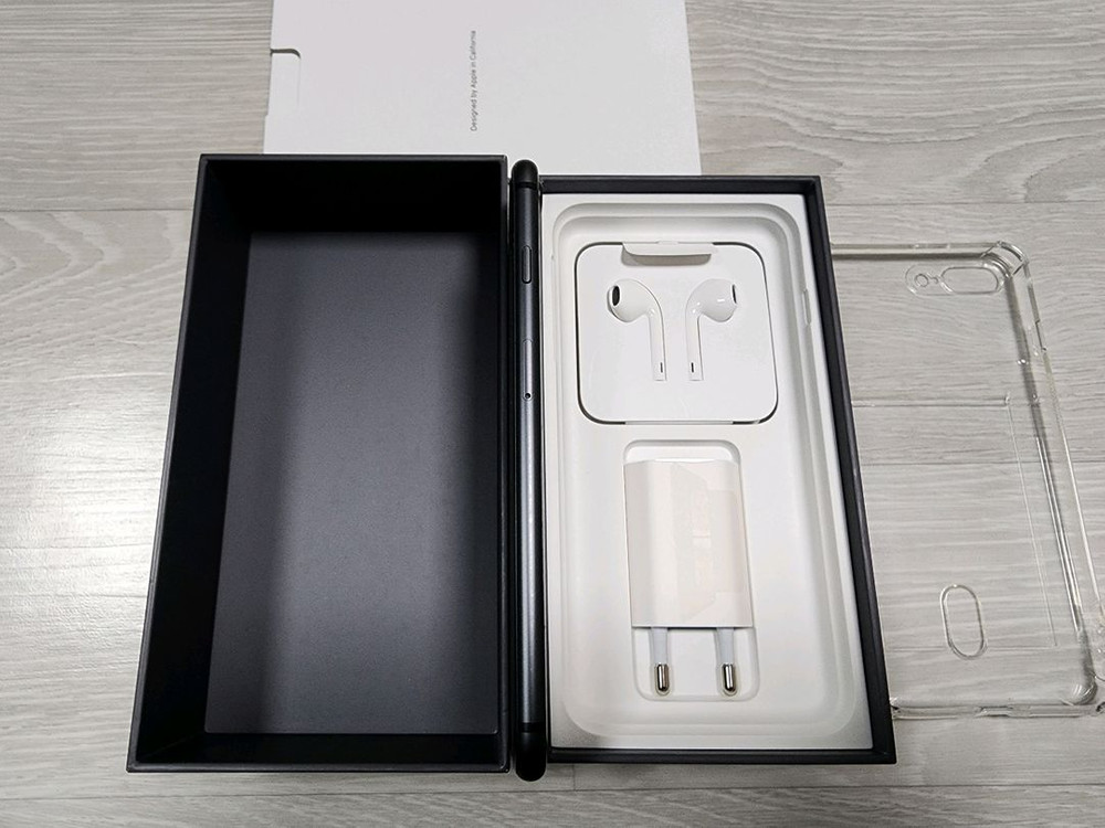 아이폰 8플러스 S급/풀박스/자급제 이미지