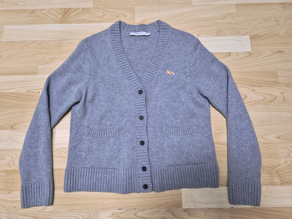 메종키츠네 램스울 여성 베이비 폭스헤드 여우 패치 가디건 니트 이미지