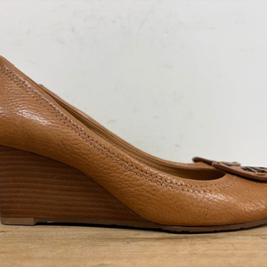 토리버치 토오픈 웨지힐 245 이미지