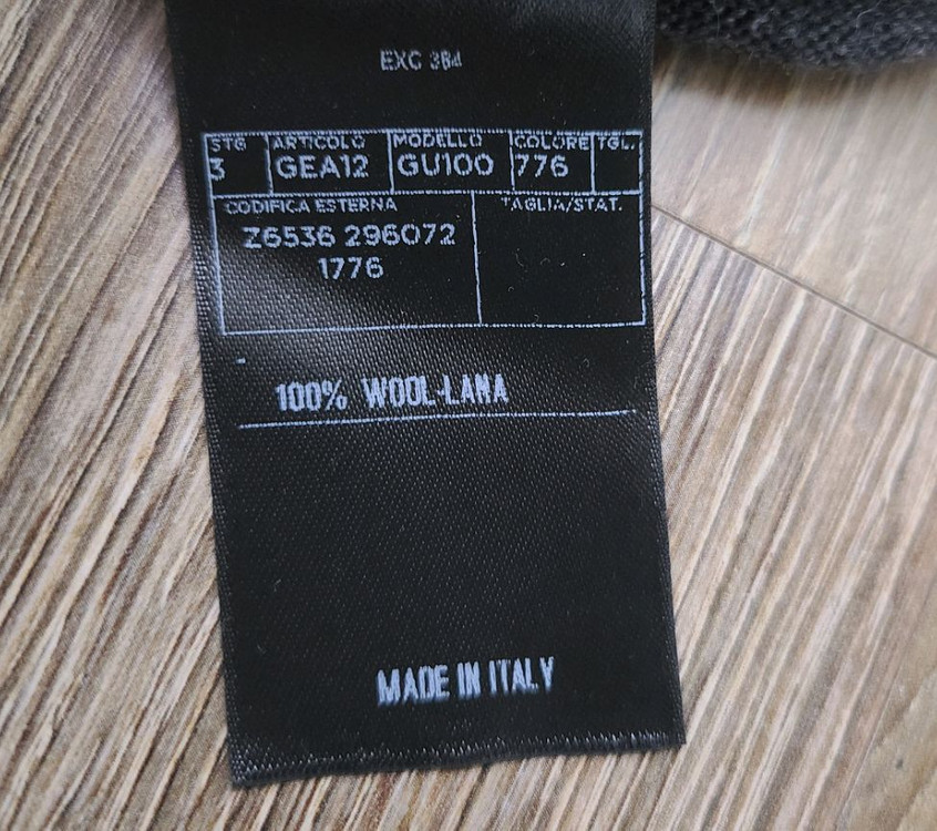 (마지막 가격)구찌 니트 명품 의류가디건맨투맨패딩자켓 명품티스웻셔츠자켓패딩구찌루이비통디올셀린느프라다톰브라운에르메스 이미지