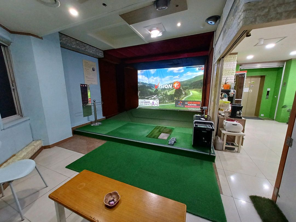 스크린골프 기계장비 매장 일괄 양도 이미지