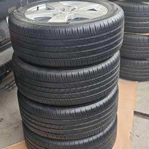W204 벤츠 휠 한대분(타이어3개포함) 이미지