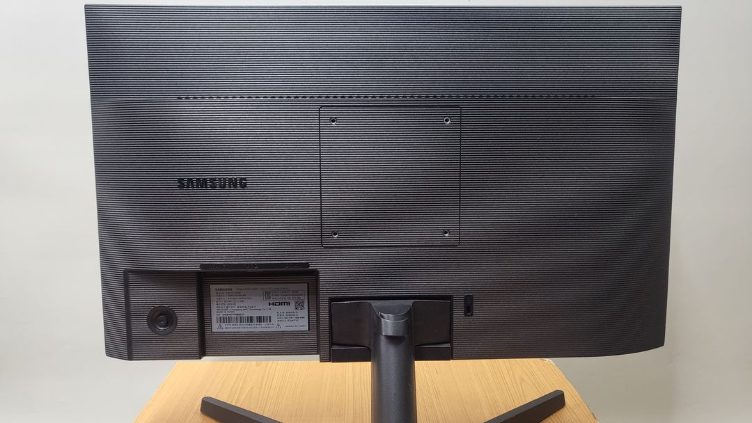 2025년식 삼성 신형 모니터 24인치 방출합니다. 이미지