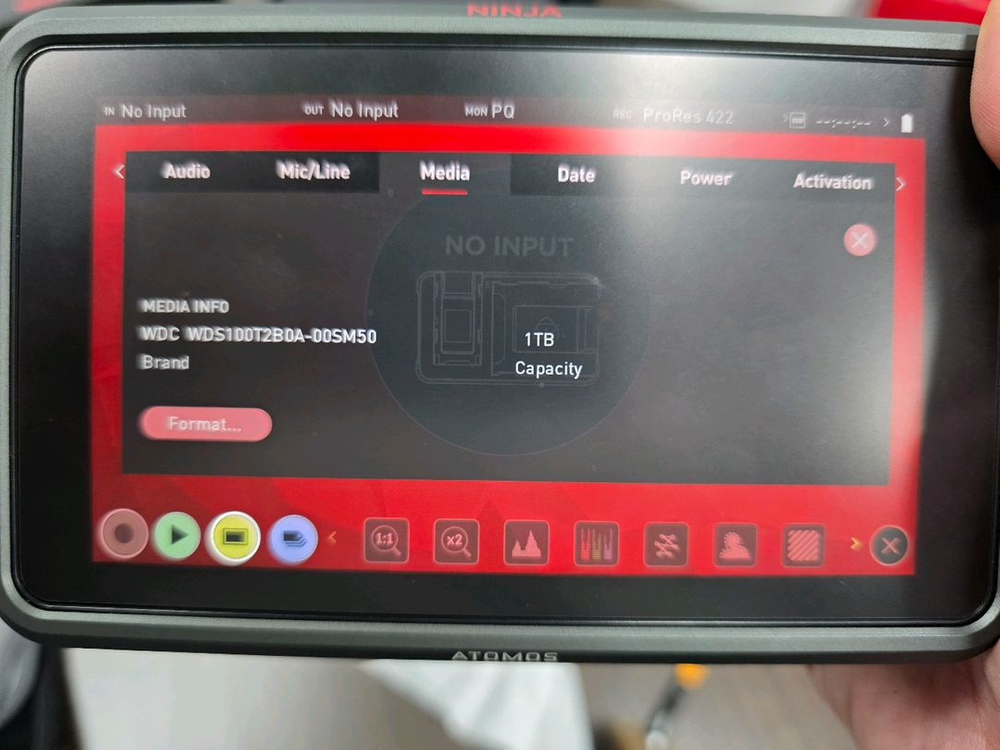 아토모스 닌자 V+ (atomos Ninja V+) 이미지