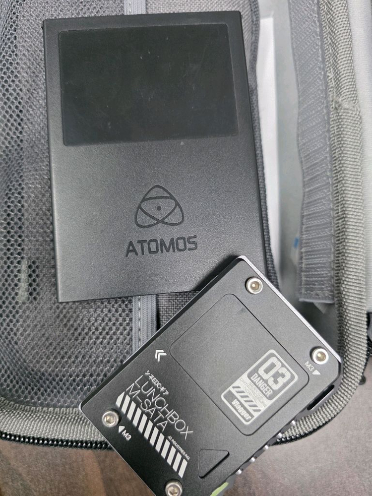아토모스 닌자 V+ (atomos Ninja V+) 이미지