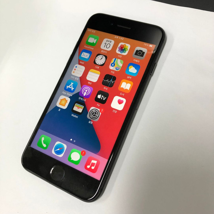 아이폰7 32GB 블랙 중고폰 배터리93% 인스타 사진폰 레트로감성 카메라폰 122080 이미지