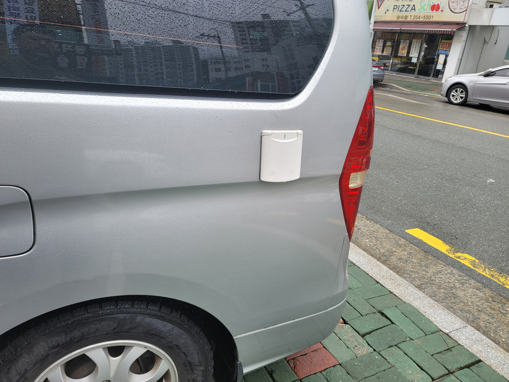 스타렉스 캠핑카 루프팝업텐트 이미지