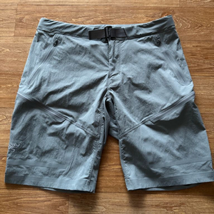 아크테릭스 감마 퀵 드라이 쇼츠 반바지 이미지