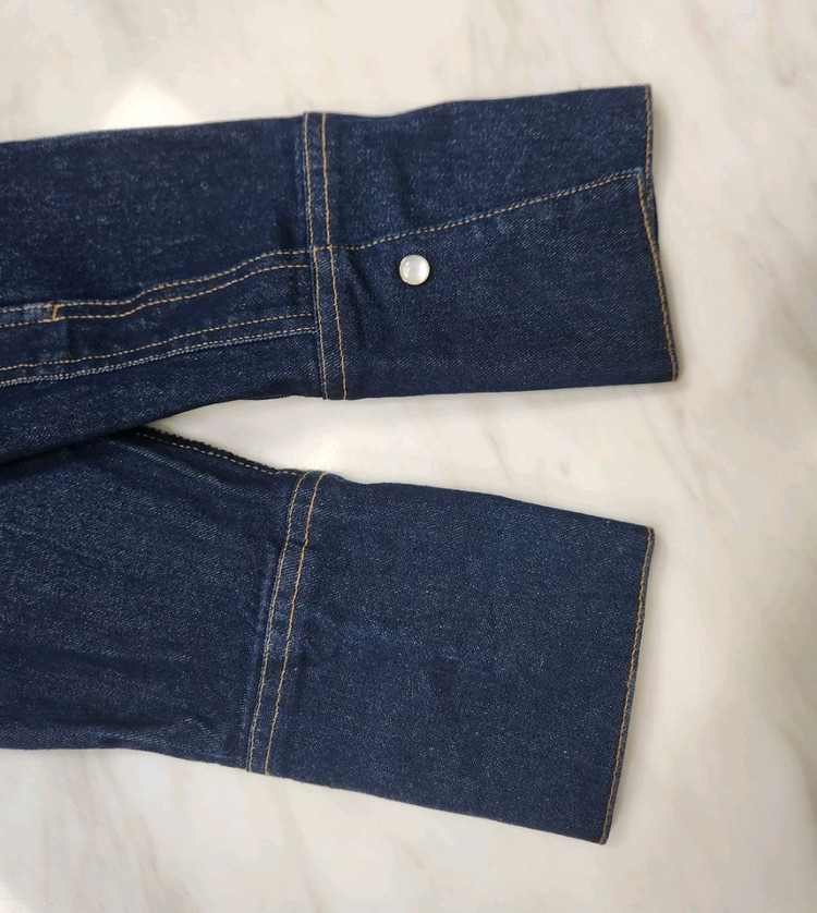 [정품 파격가 여성용] 아미 스몰 하트로고 데님 긴팔 청셔츠 S 사이즈 꼼데가르송 가니 마인 폴로 랄프로렌 랑방 이미지