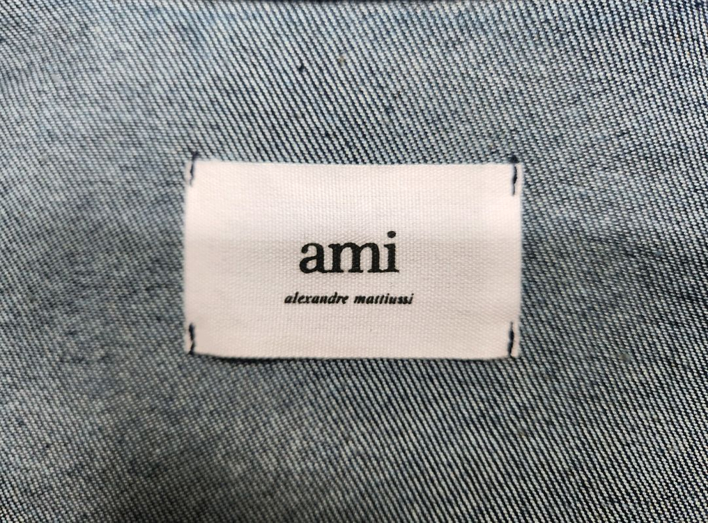 [정품 파격가 여성용] 아미 스몰 하트로고 데님 긴팔 청셔츠 S 사이즈 꼼데가르송 가니 마인 폴로 랄프로렌 랑방 이미지