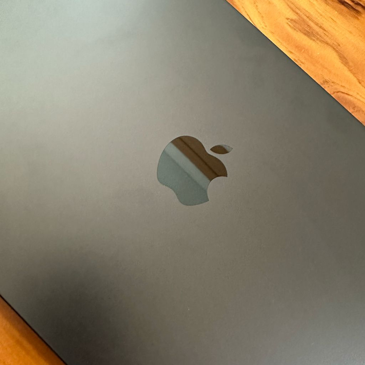 맥북 프로 14 M4 풀박스 이미지