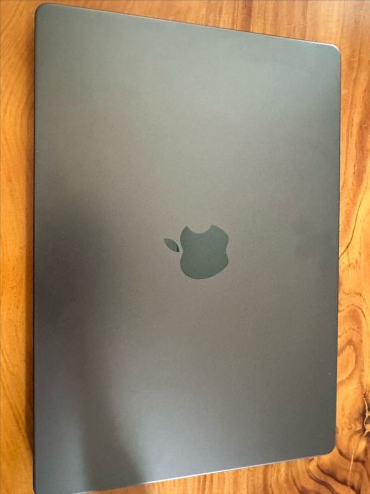 맥북 프로 14 M4 풀박스 이미지