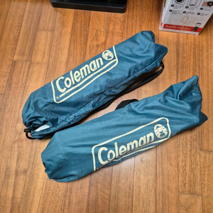 콜맨 쿨러 스탠드 이미지
