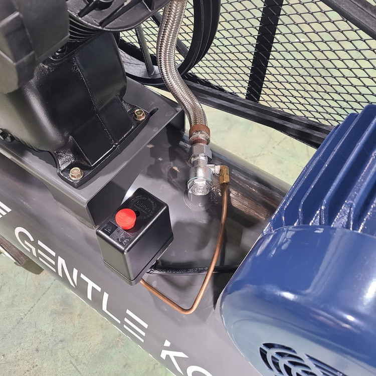 중고 - 5마력 150리터 산업용 피스톤 콤프레샤 이미지