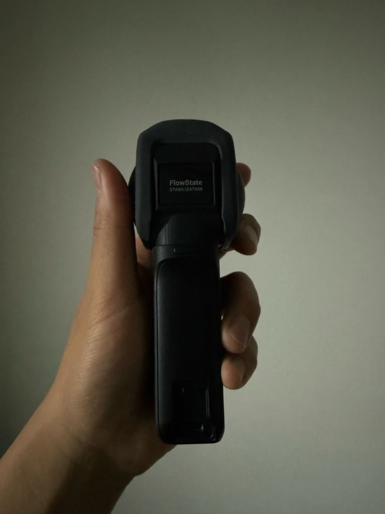 [판매] Insta360 ONE RS 1인치 360도 에디션 (라이카 공동개발) / 본체+배터리+케이스 이미지