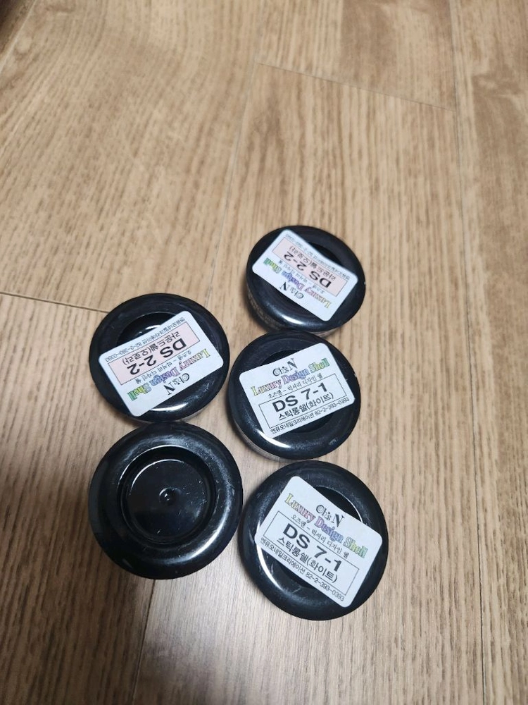 네일아트용 글리터 파츠 세트 이미지