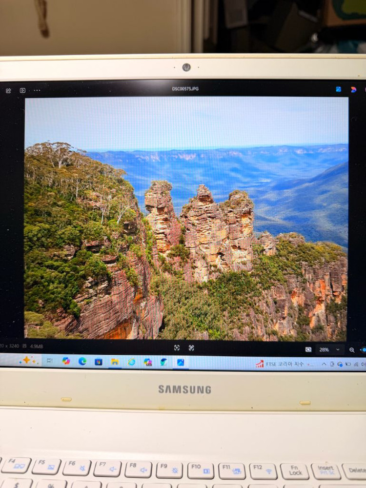 소니 사이버샷DSC-W330,디카,작동&외관굿.충전기,독일칼자이스 이미지