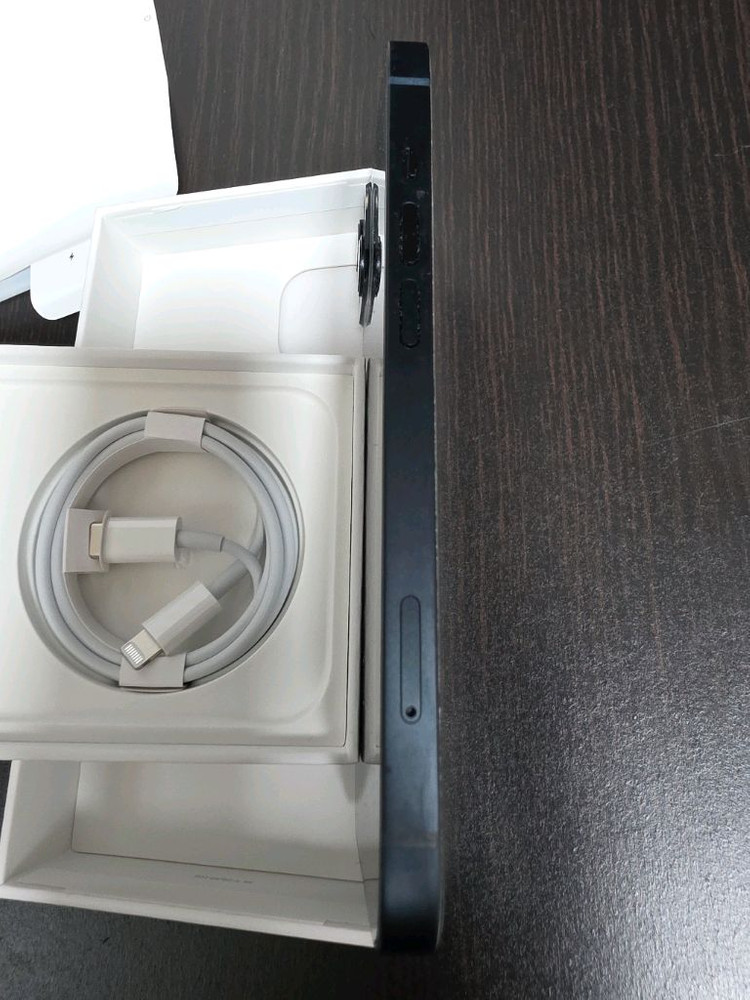 아이폰 13 일반 128GB 미드나이트 블랙 / 26년 6월까지 애플 보증 남음 이미지