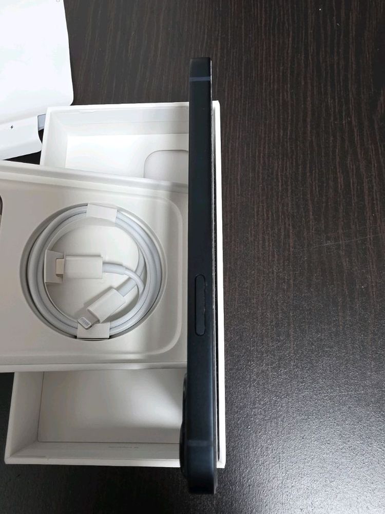 아이폰 13 일반 128GB 미드나이트 블랙 / 26년 6월까지 애플 보증 남음 이미지