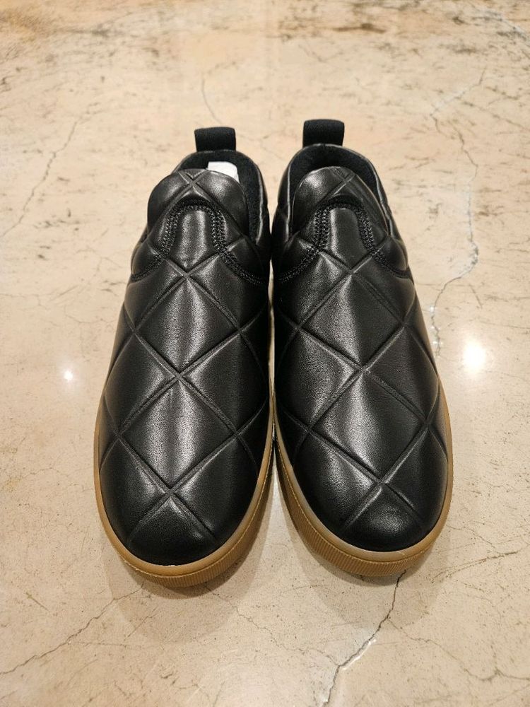 보테가 베네타 남성 퀼팅 슬립온 미착용 새상품 사이즈 42 이미지