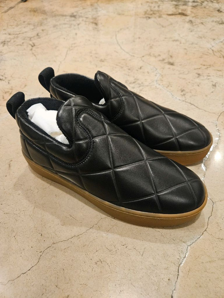 보테가 베네타 남성 퀼팅 슬립온 미착용 새상품 사이즈 42 이미지