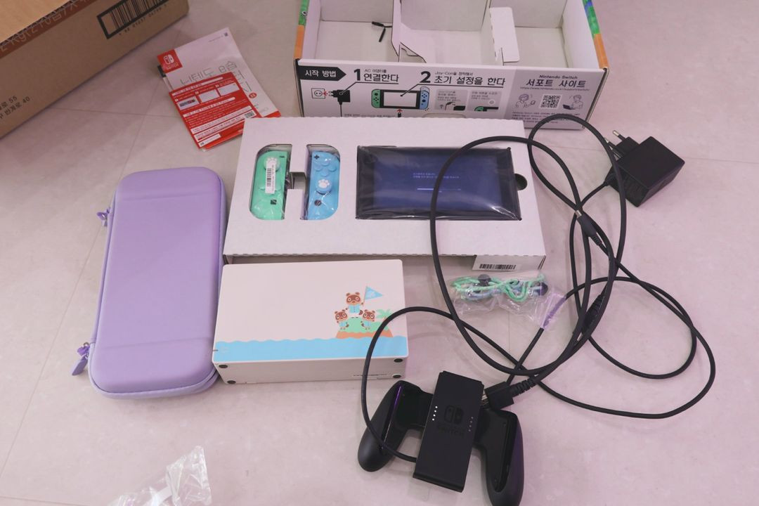 닌텐도 스위치 동물의숲 에디션 동디션 + 정품충전기 이미지