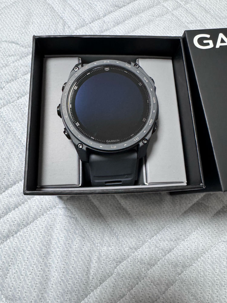 가민 택틱스 8 51mm 스마트워치 이미지