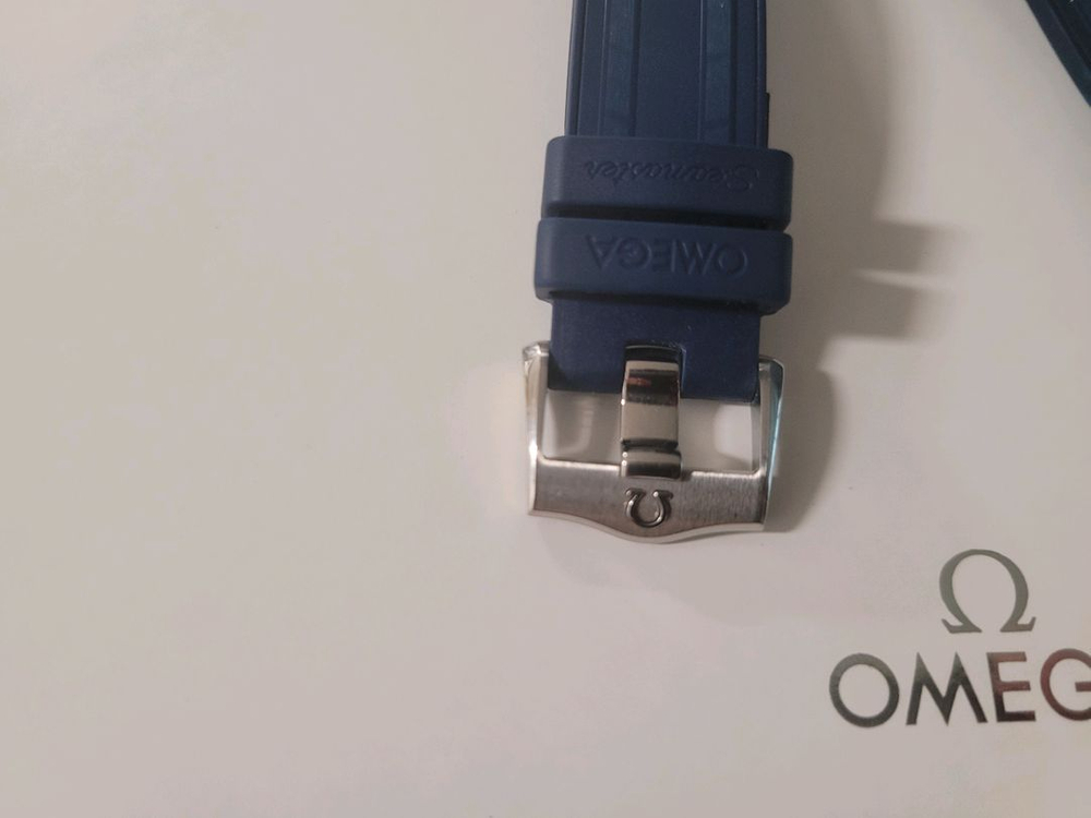 오메가 씨마스터300 신형 청판 정품 러버밴드 (핀버클) 이미지