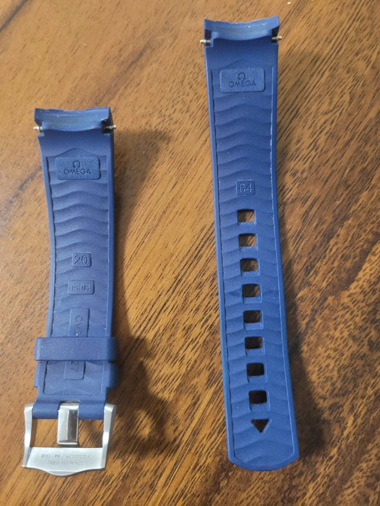 오메가 씨마스터300 신형 청판 정품 러버밴드 (핀버클) 이미지