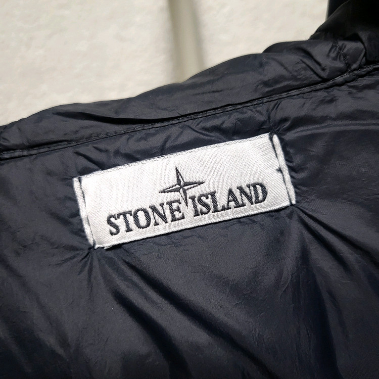 [새상품급] XL / 23FW 스톤아일랜드 크링클랩스 후드 다운 패딩 이미지
