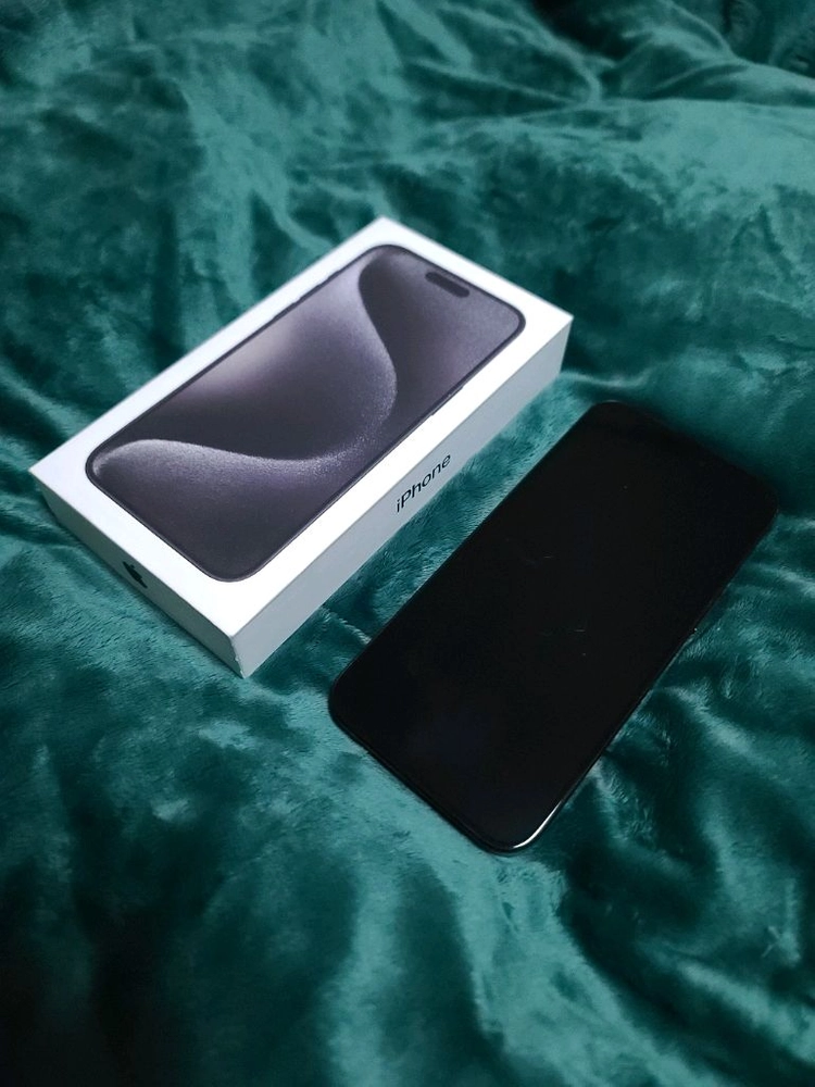 아이폰 15 프로 맥스 256GB 블랙 티타늄 풀박스 이미지