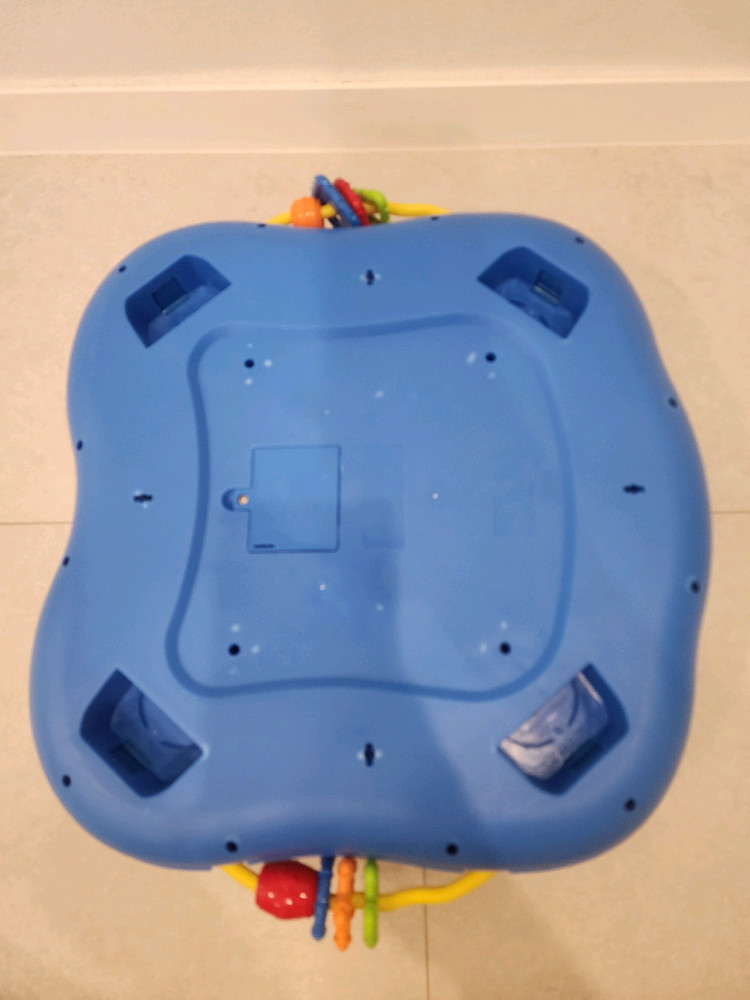 아기 발달 교육용 장난감 에듀 펀테이블 이미지