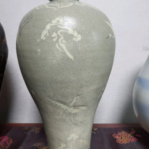 고려청자 운학문 매병 이미지