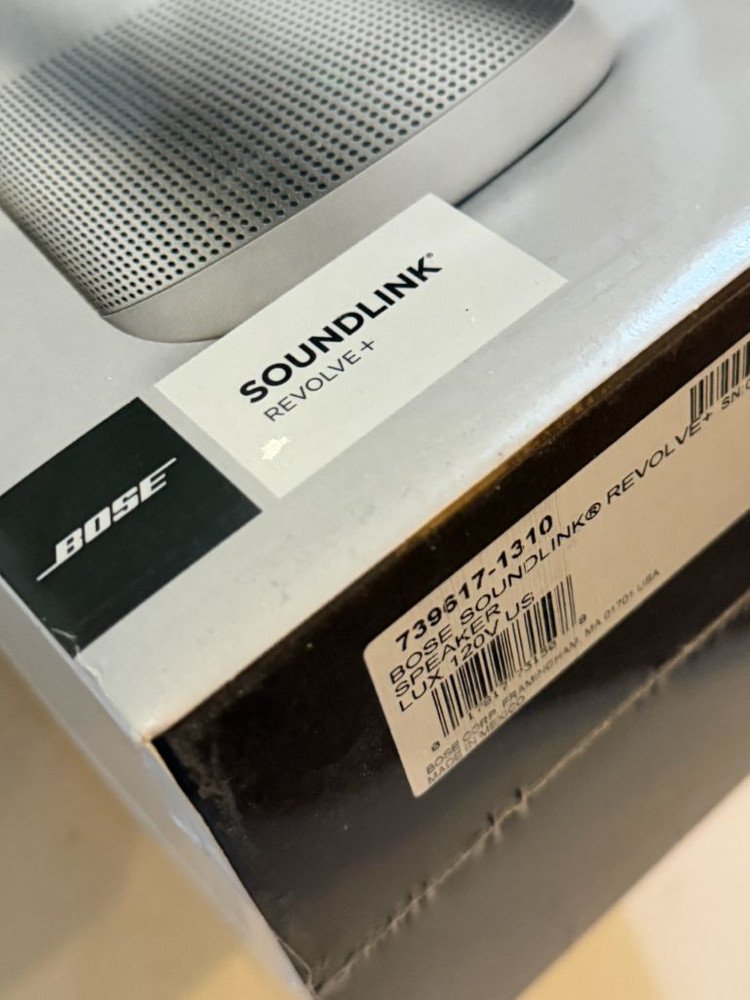 보스 사운드링크 리볼브 블루투스 스피커 이미지