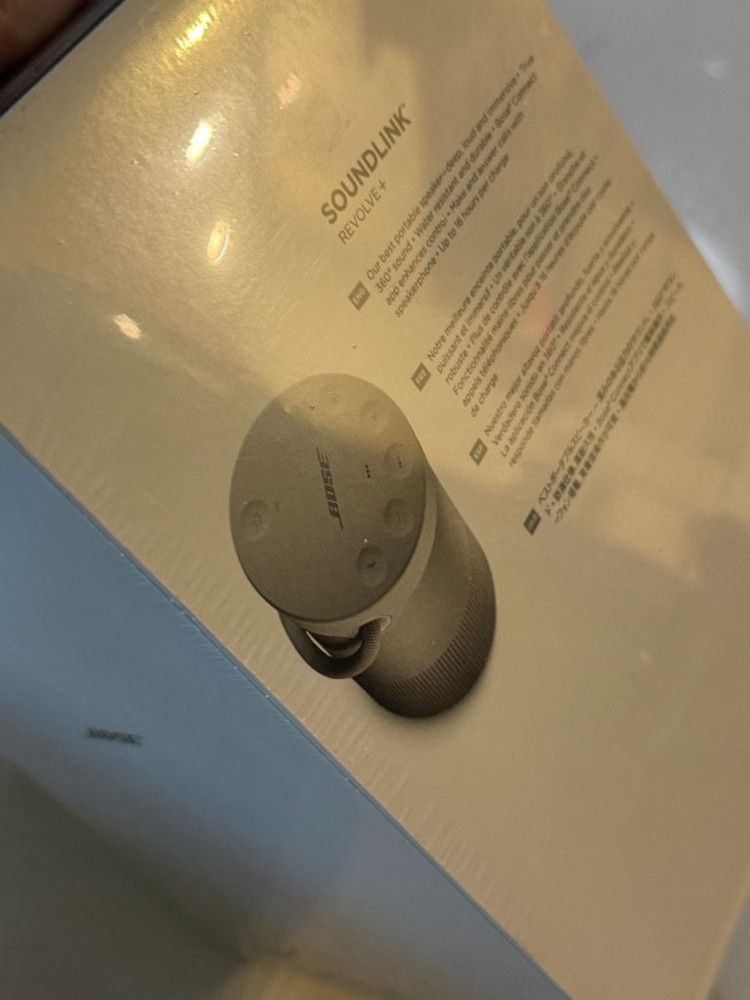 보스 사운드링크 리볼브 블루투스 스피커 이미지