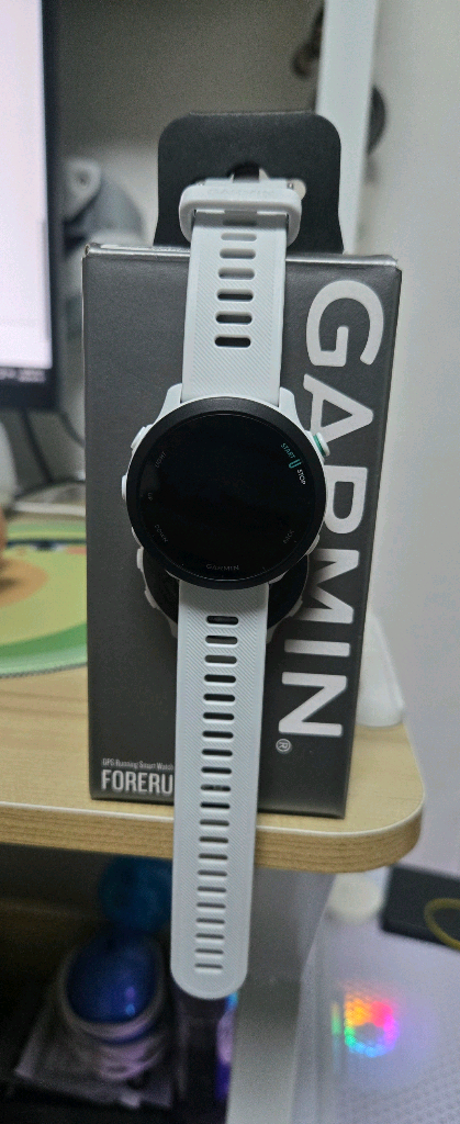 가민포러너 55 gps 화이트 이미지