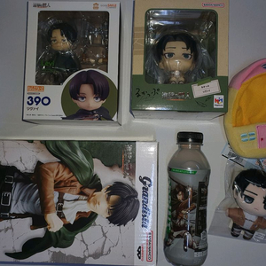 진격의 거인 리바이 룩업+넨도로이드 +그란디스타피규어+누이+음료 이미지