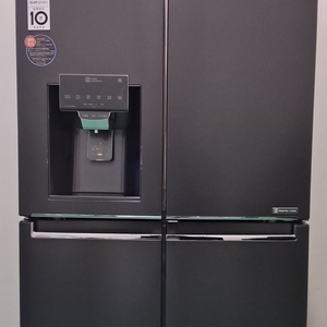 1617 엘지디오스 824L 4도어 정수기양문형냉장고(메탈) 이미지