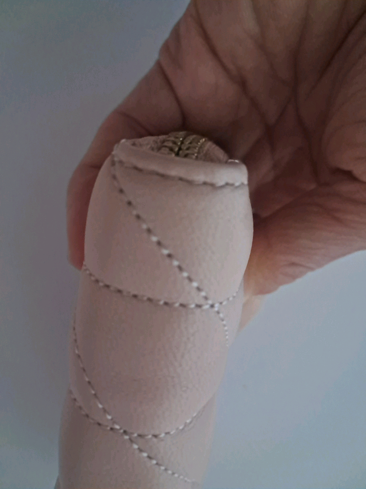 코치 어라운드 집업 퀼팅카드지갑 이미지