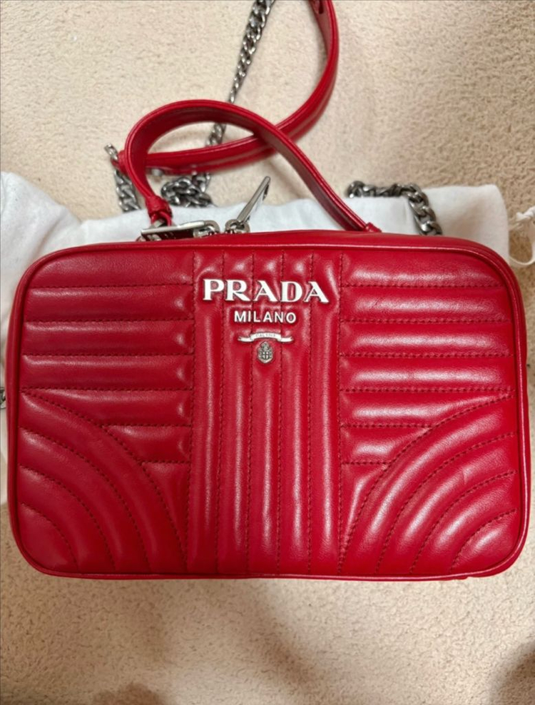 프라다 PRADA 다이어그램 탑핸들 체인 크로스백 레드 1BH118 이미지
