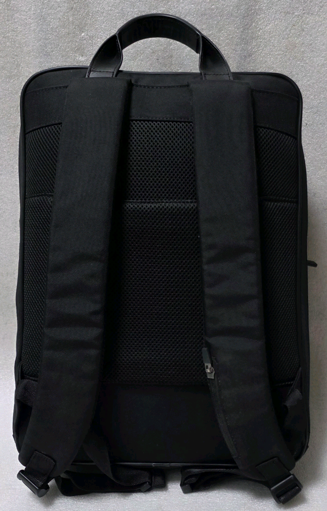 [미사용] 만다리나덕 SMALTO EST01001 노트북백팩 여행배낭 이미지