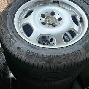 벤츠 올드카 클래식 휠 팝니다 이미지