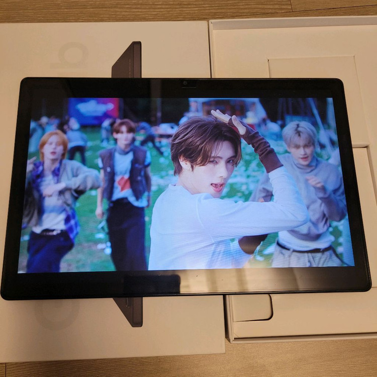 삼성 갤럭시탭 A8 풀박스 이미지