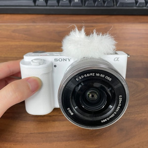 소니 ZV-E10 브이로그 카메라 화이트 + 번들렌즈 세트