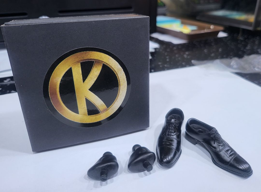 다이/예림 킹스맨 해리 헤드 & 티아트 구두, DG스튜디오 블리치 이치고, 다프토이즈 라라랜드, 엔터베이 빅뱅 이미지