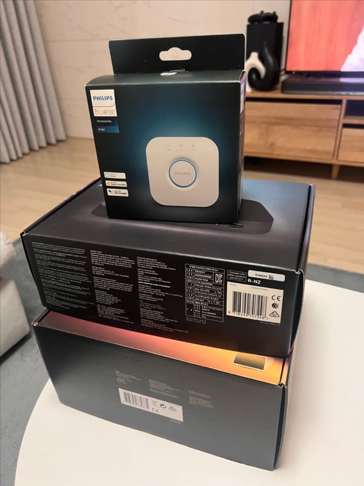 필립스 휴 세트 그라디언트 65, 4k 싱크마스터, 브릿지 이미지